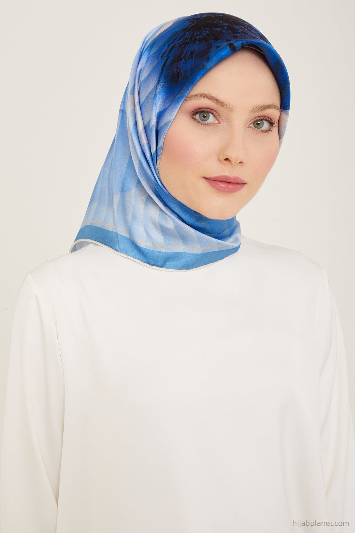 Armine Amaris Floral Silk Scarf