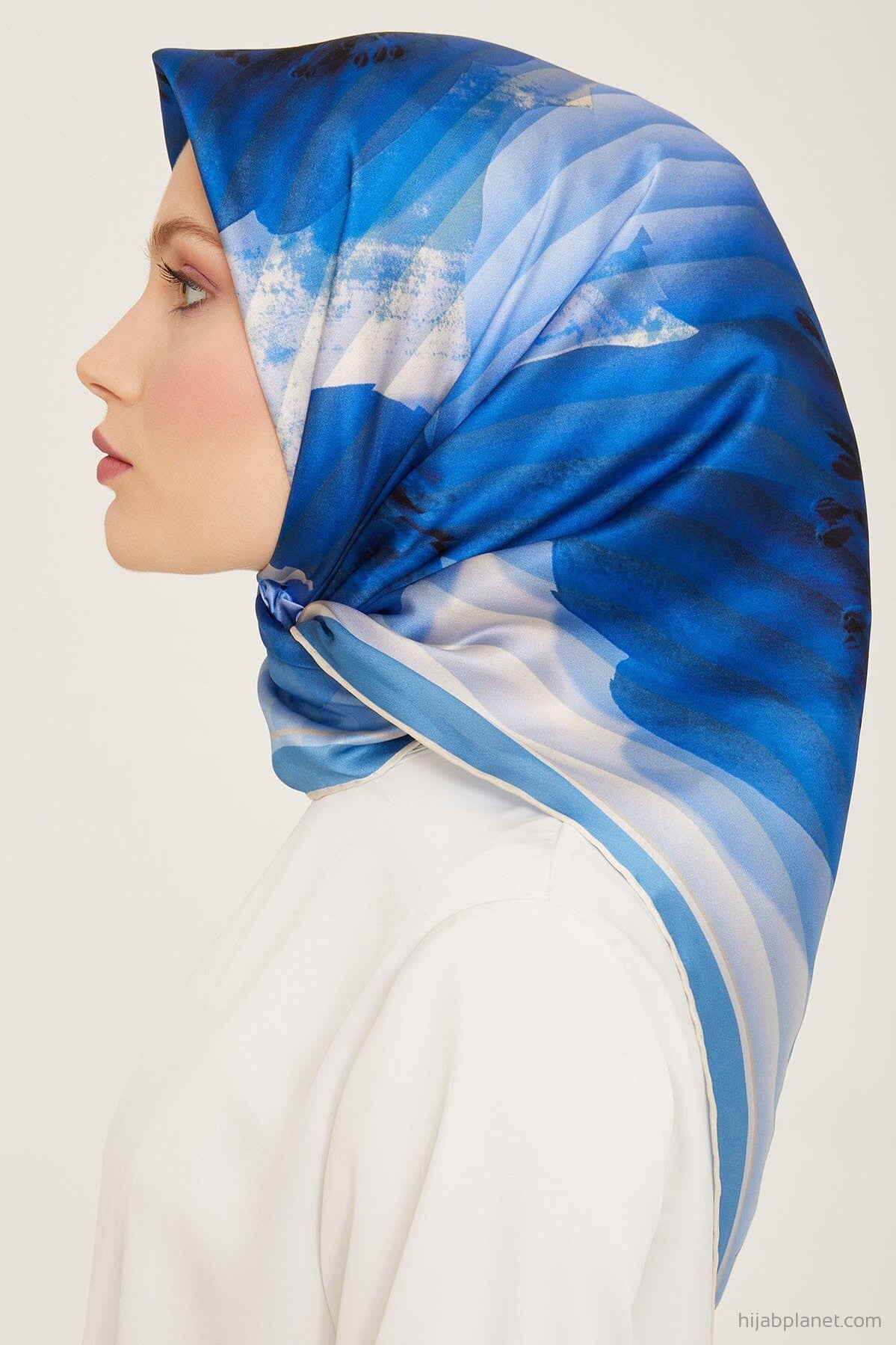 Armine Amaris Floral Silk Scarf